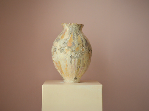 SASHA COURT BREAK THE CHAIN VESSEL H11.75" x Ø8"