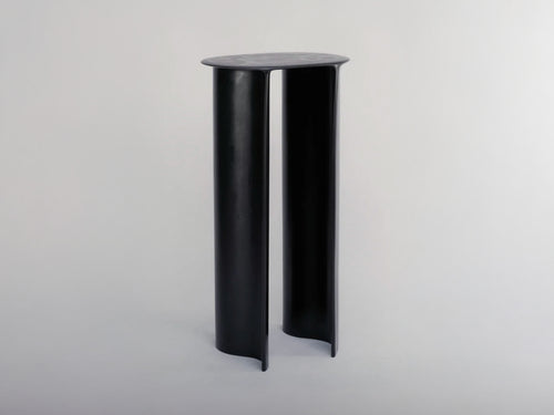 STUDIO COBER NEW WAVE PEDESTAL L15.25” x D11.5” x H32”