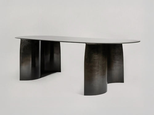 STUDIO COBER NEW WAVE DINING TABLE / OVAL W98.4" x D39.3" x H29.5"