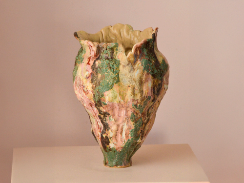 SASHA COURT NATURALLY INCLINED VESSEL H9" x Ø6"