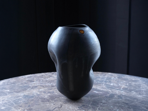 ERIN BANTA WILFORD RUPTURE VASE 08039 H8.5” x W5.25”