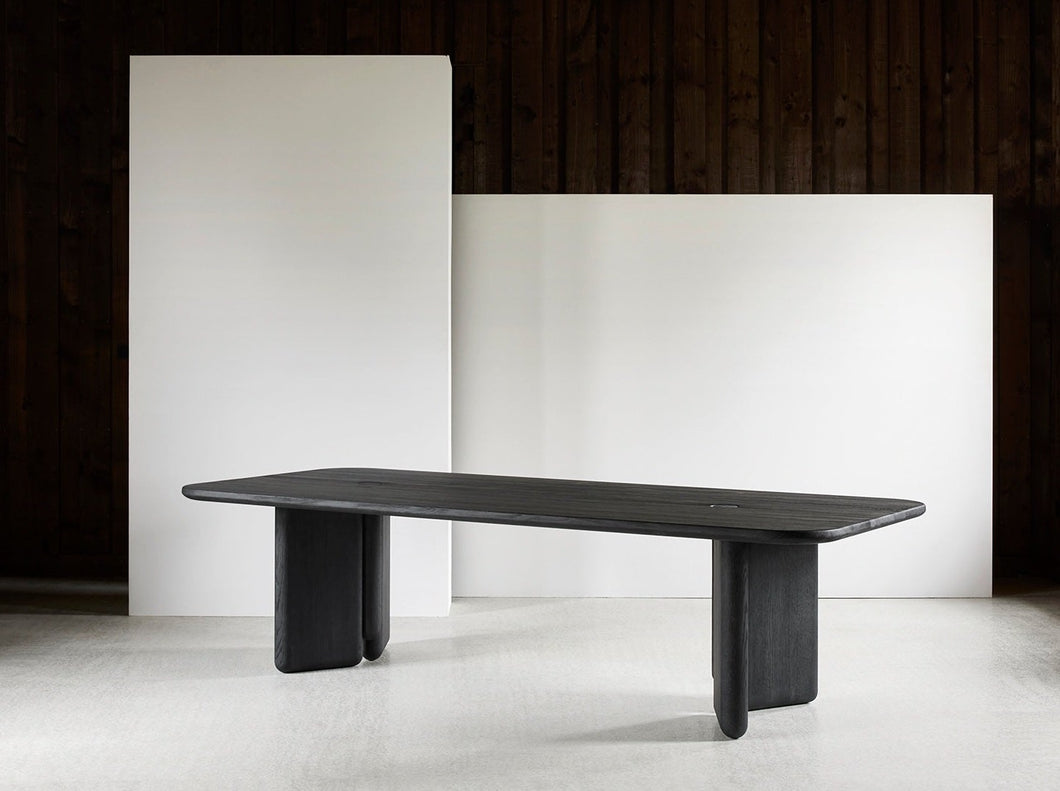 COLLECTION PARTICULIÈRE TAMI TABLE