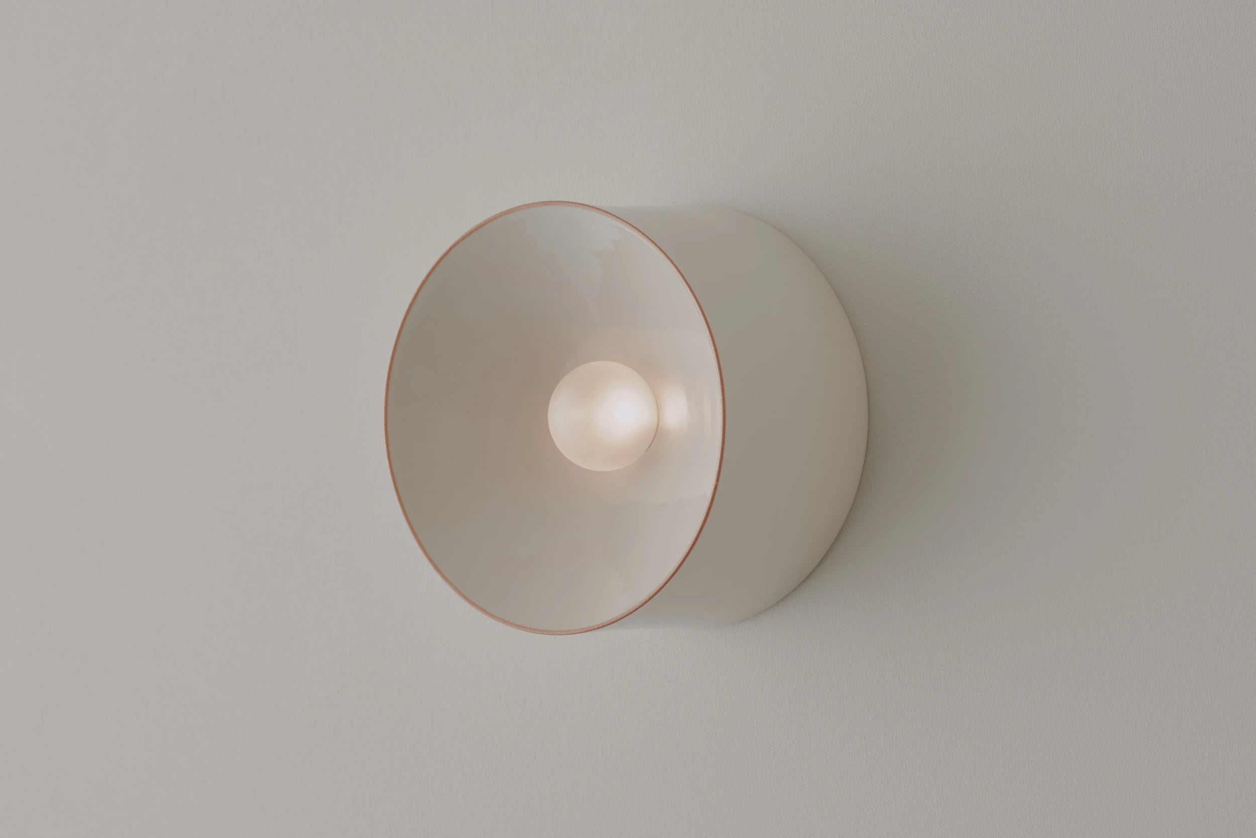 ANTON CERAMIC PINSTRIPE SCONCE / MINI - Thumbnail 2