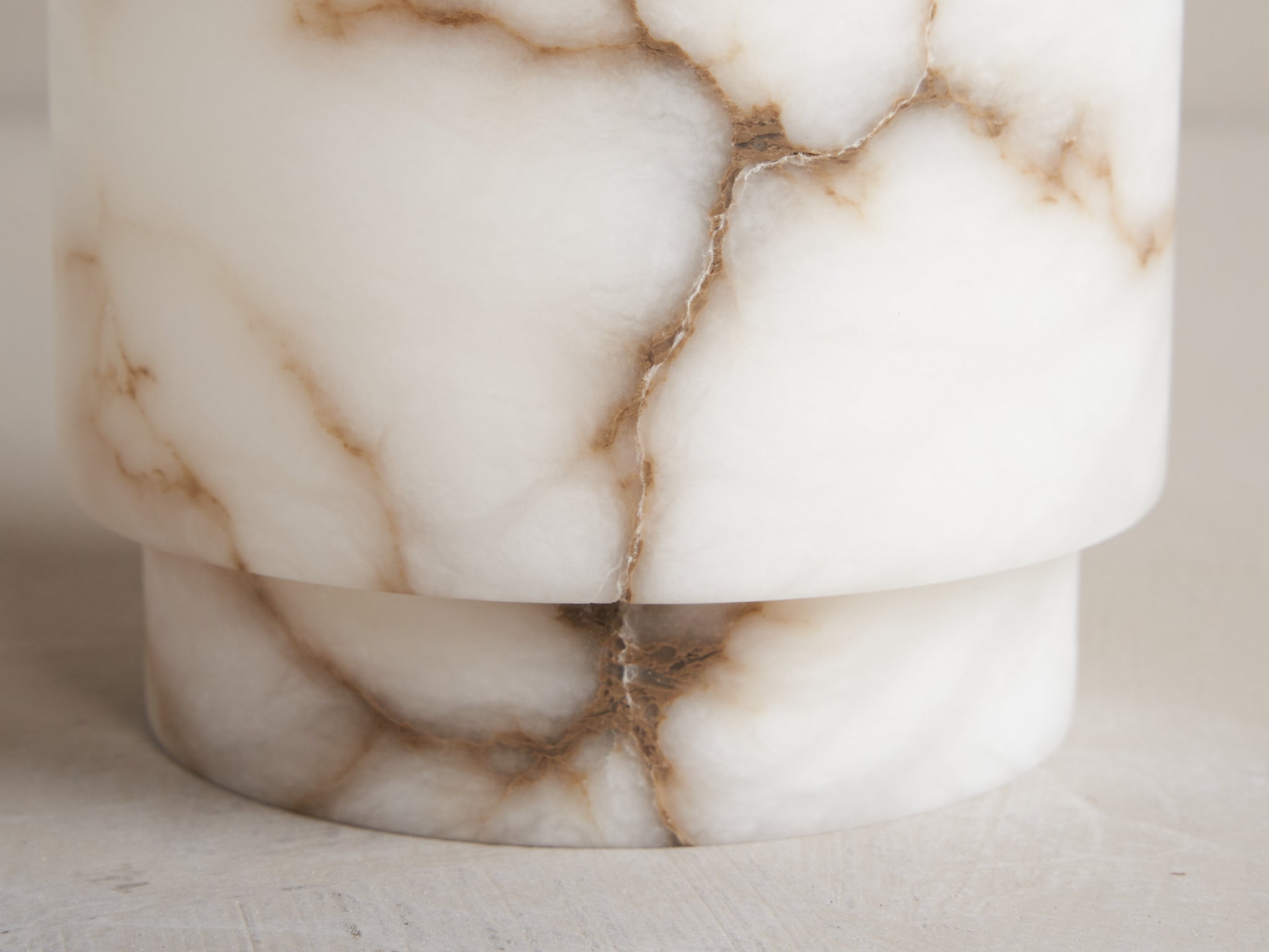 MICHAËL VERHEYDEN TEA LIGHT MED / ALABASTER WHITE | GARDE – Garde