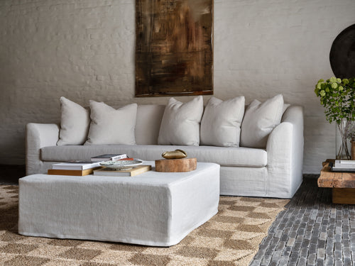 COLLETT & VICTOR TOSCANA SOFA / FIXED UPHOLSTERY