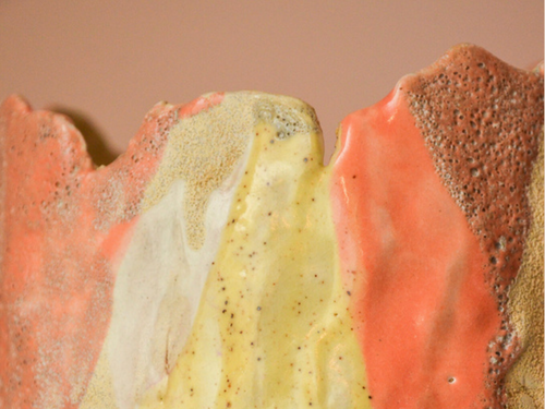SASHA COURT TOUCHED LIKE A SUMMER BREEZE VESSEL H12" x Ø7"