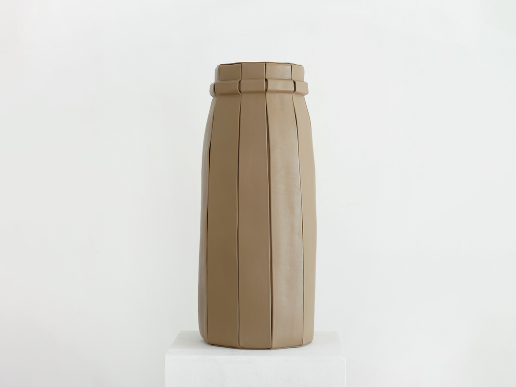 AEQUŌ CRAFT POT PLEATED L10