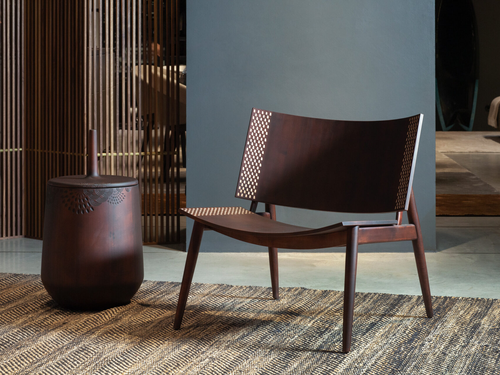 ZANAT DAMA-T LOUNGE CHAIR W28.5” x D27.5” x H30.5” x SH12”