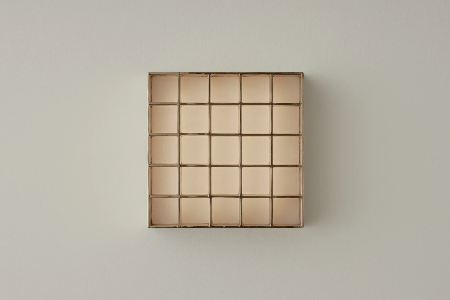 BRUCE HIGHRISE SCONCE