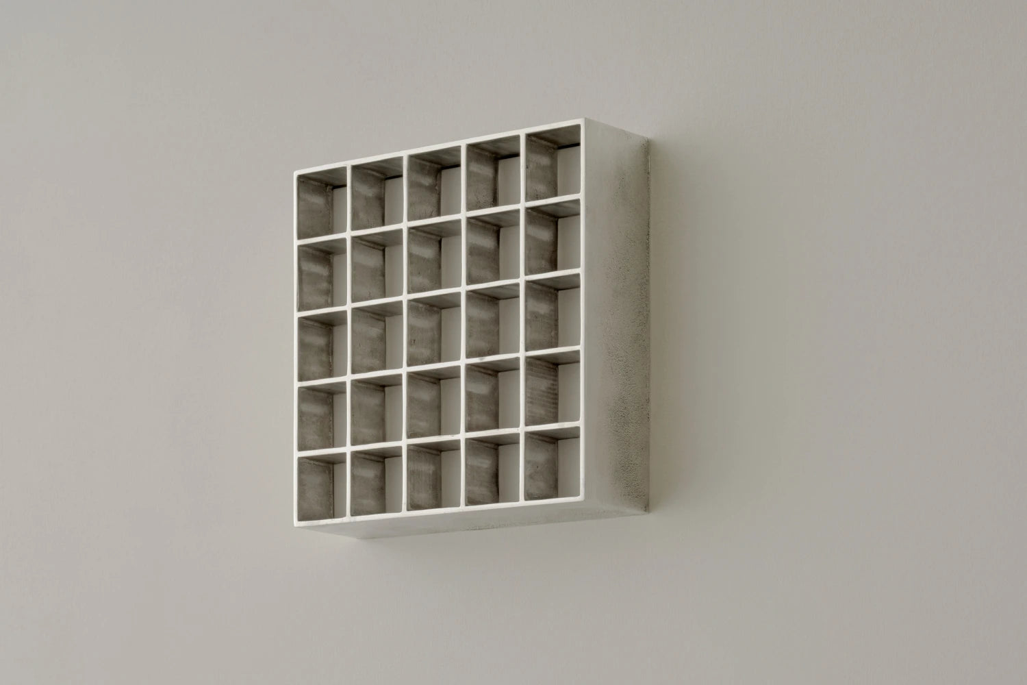 BRUCE HIGHRISE SCONCE - Thumbnail 5