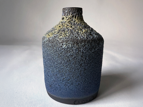 HEATHER ROSENMAN LAVA VASE / BLUMOSS 25637 W3.25" x H4.5"