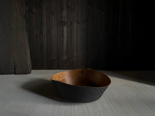 MOSS STUDIO EBONIZED BOWL LIO.16 Ø16.54“ x H5.51“