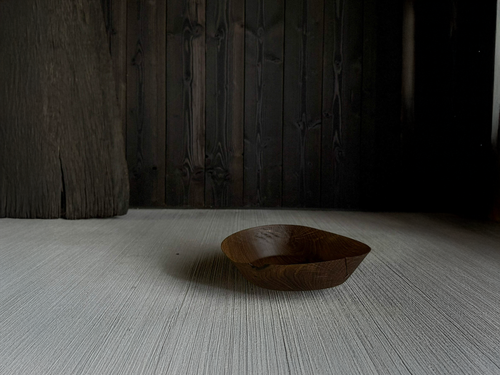 MOSS STUDIO STITCHED BOWL OBE.08 Ø9.45” x H2.76”