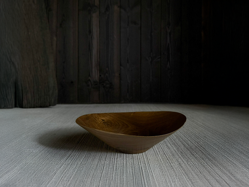 MOSS STUDIO TAPERED BOWL OBE.09 Ø9.45” x H2.76”