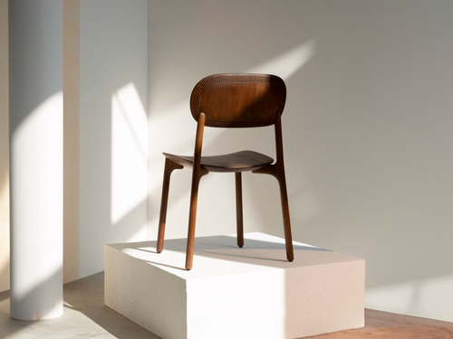ZANAT UNNA CHAIR W20.5” x D20” x H32.5” x SH17.5”