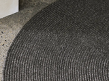 Load image into Gallery viewer, ARMADILLO BRAID WEAVE RUG CHARCOAL Ø6&#39; **
